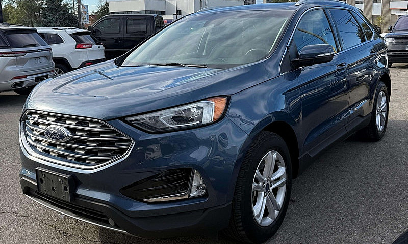 2019 Ford Edge Sel...