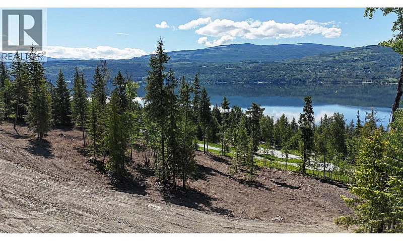 Lot 16 Lonneke Trail...