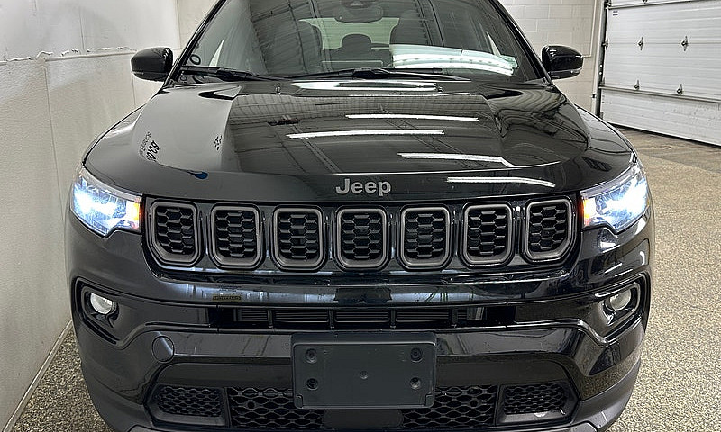 2026 Jeep Compass Li...