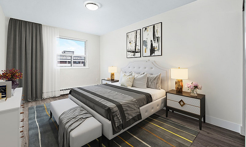 3890 Bathurst Street...