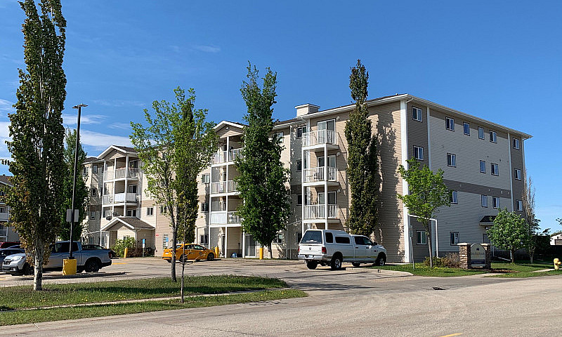 3Rd Floor Condo In C...