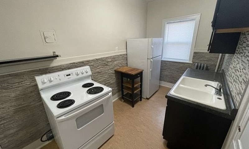 209 Furby - 1 Br - A...