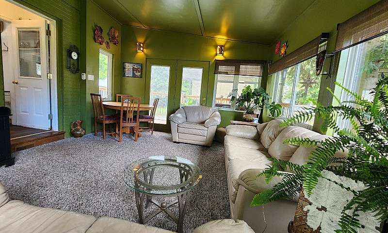 Beautiful 3 Bed 2 Ba...