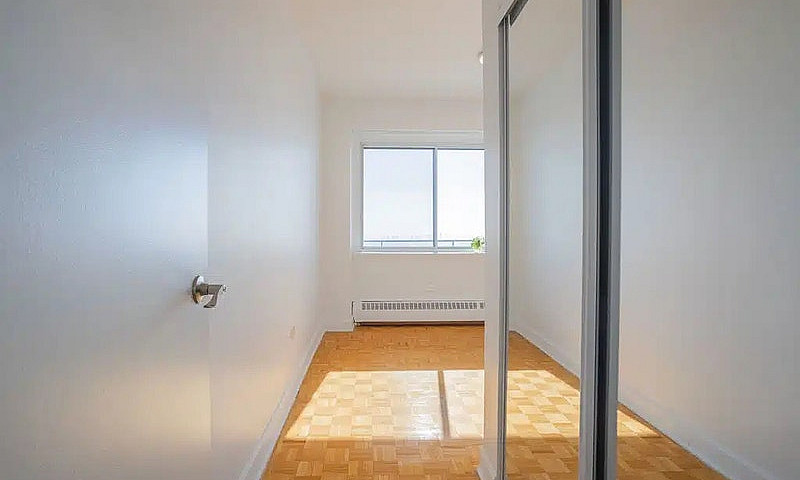 4 1/2, 2 Chambre, À ...