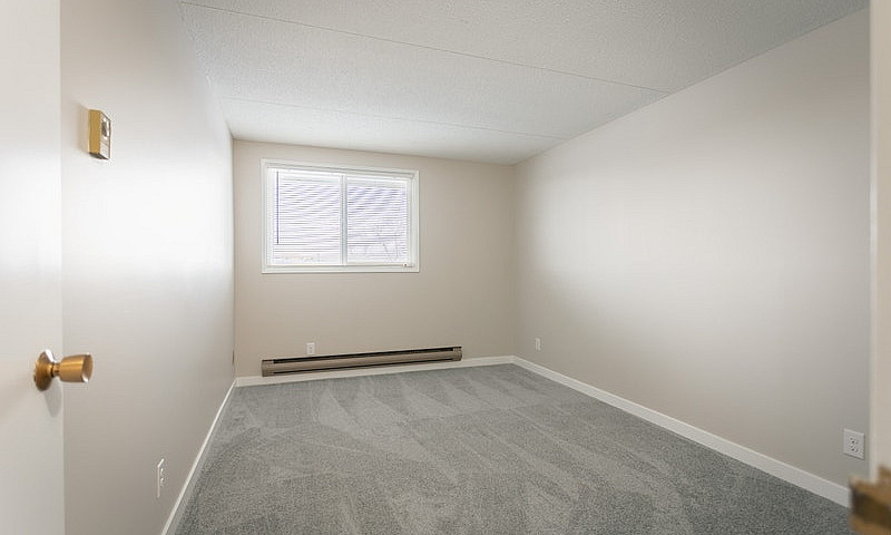 Ashbury Place - Spac...