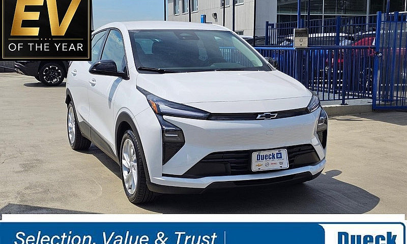 2027 Chevrolet Bolt ...