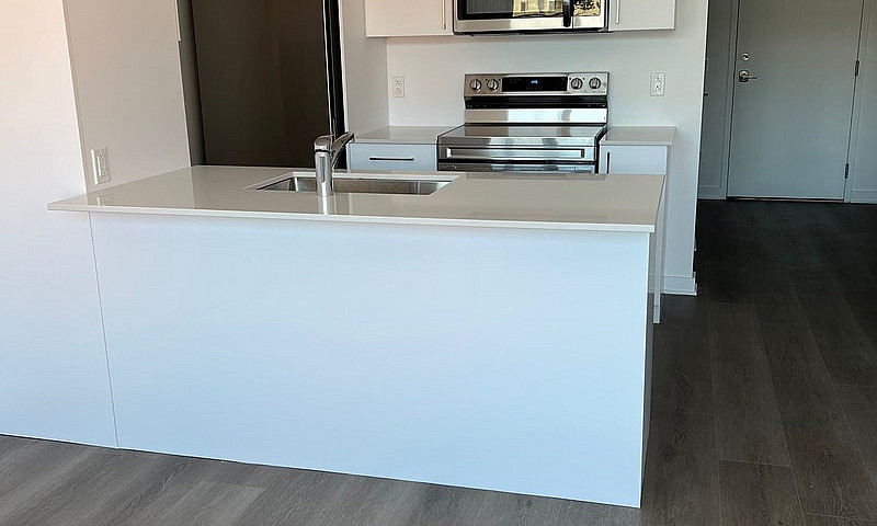 2 Bedrooms Penthouse...