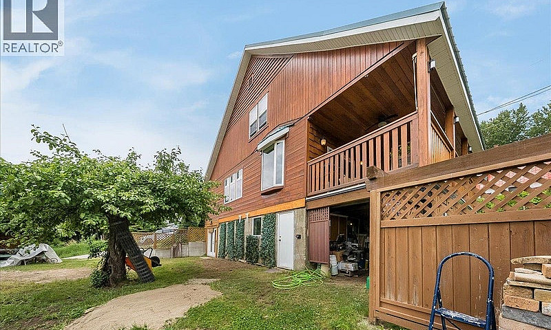 2005 Kootenay Avenue...