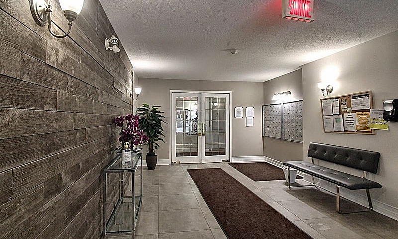 377 500$ - Condo À V...