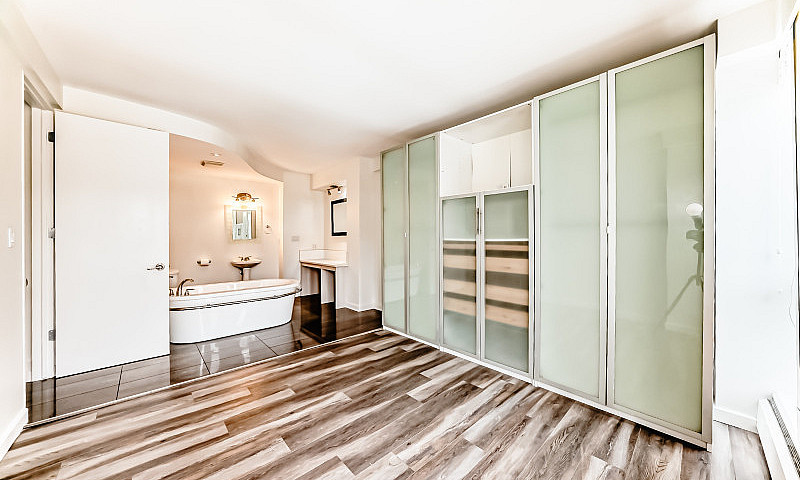 Modern 2 Bed 2 Bath ...