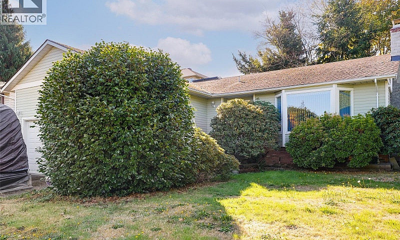 595 Delora Dr Colwoo...