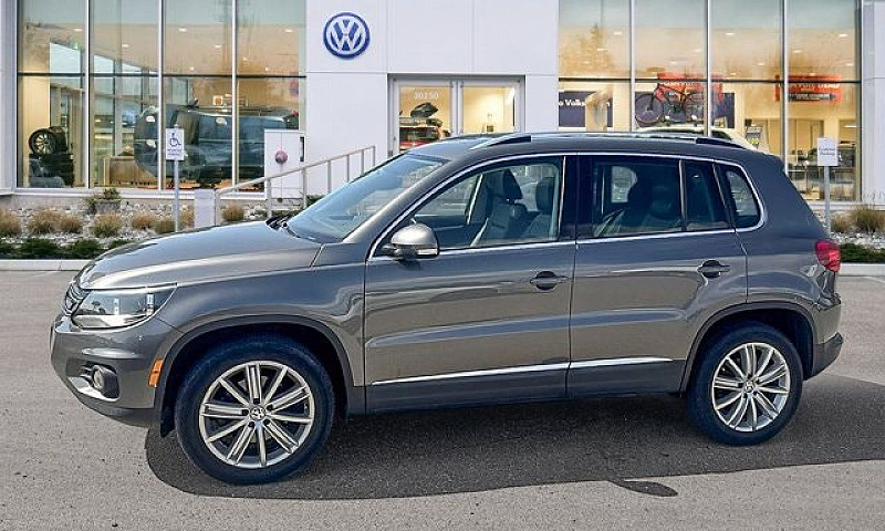 2017 Volkswagen Tigu...