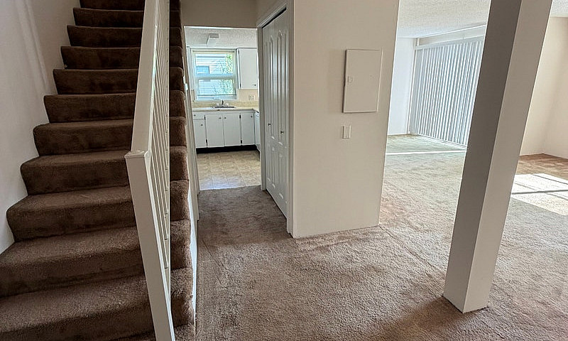 $2,600 / 3Br - Sun C...
