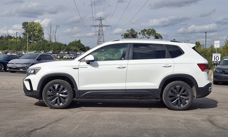 2024 Volkswagen Taos...