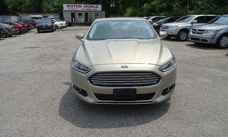 2016 Ford Fusion Se...