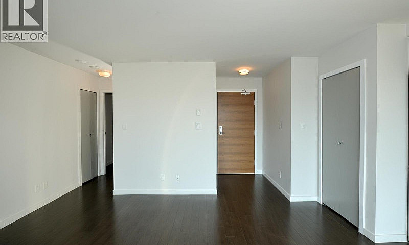 705 161 W Georgia St...