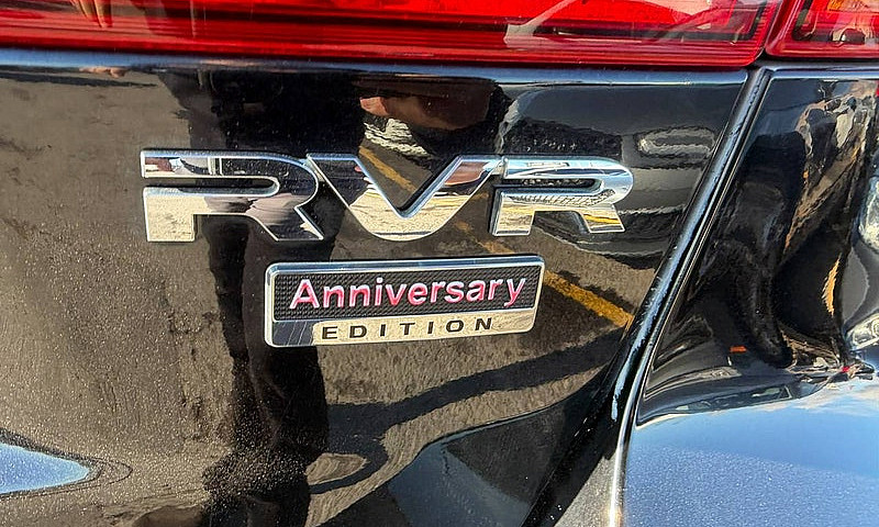 2018 Mitsubishi Rvr ...