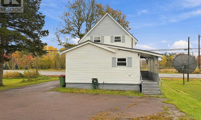 3106 Highway 302 Mac...