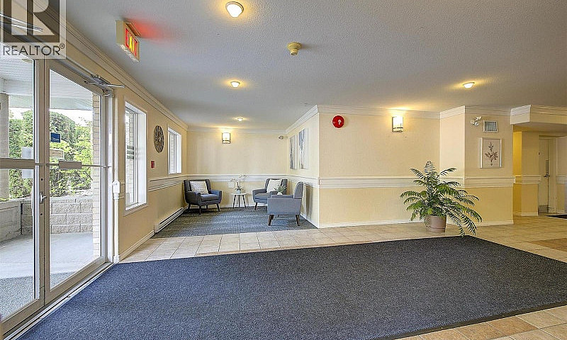 315 Whitman Road Uni...