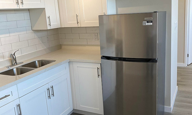 1 Bedroom - Brand Ne...