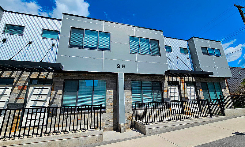 Downtown 2 Bedroom T...