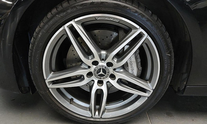 2020 Mercedes-Benz E...