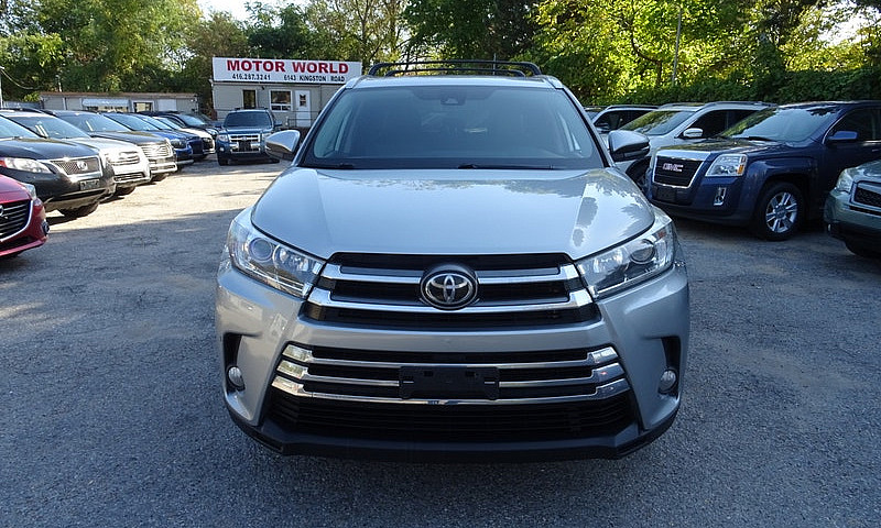 2019 Toyota Highland...