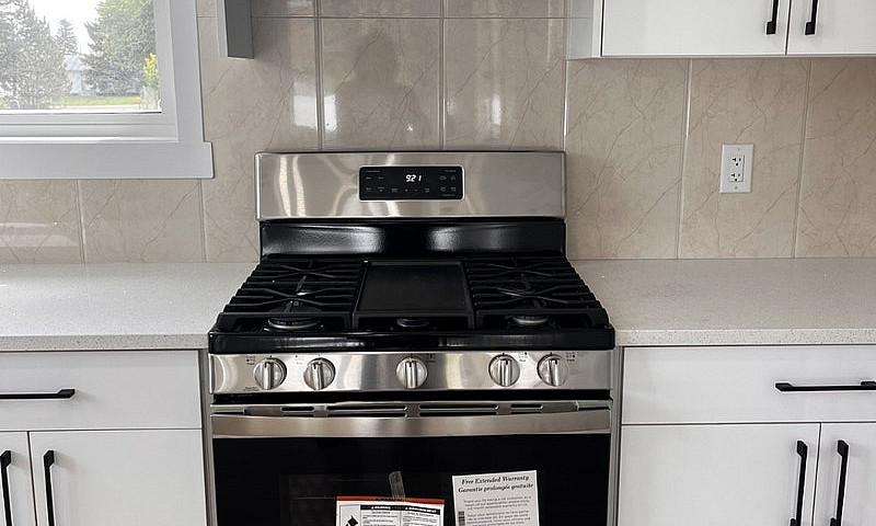 3Bed, 2.5Bath Brand ...