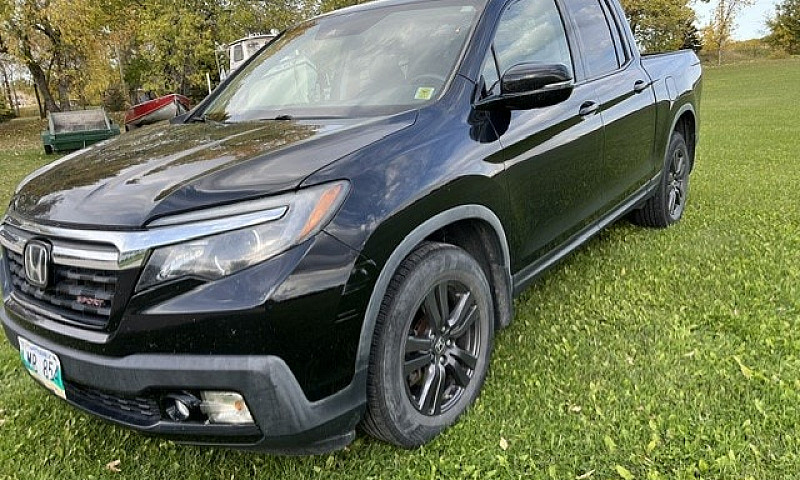 2017 Honda Ridgeline...