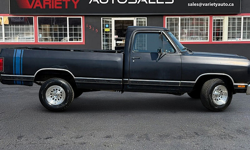 1989 Dodge D-Series ...