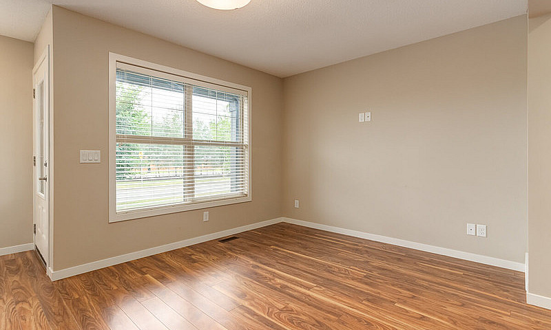 Townhomes With In Su...