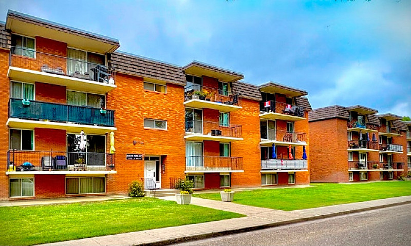 1 Bedroom Suite - Al...