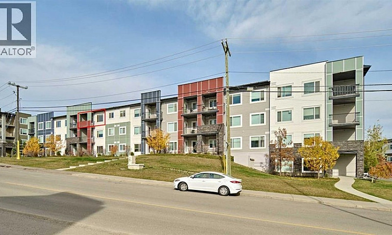 305, 12 Sage Hill Te...