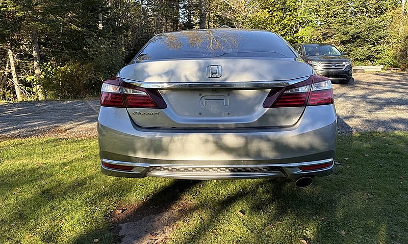 2017 Honda Accord Lx...