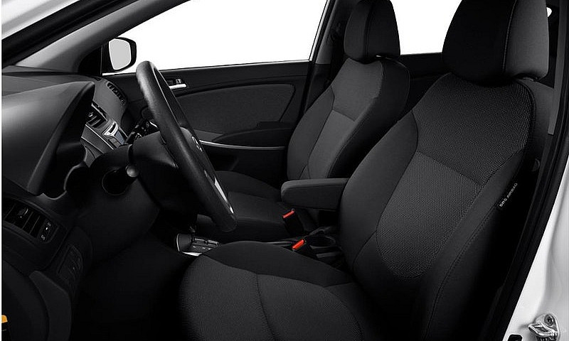 2013 Hyundai Accent ...