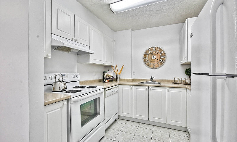1 & 2 Apartments - A...