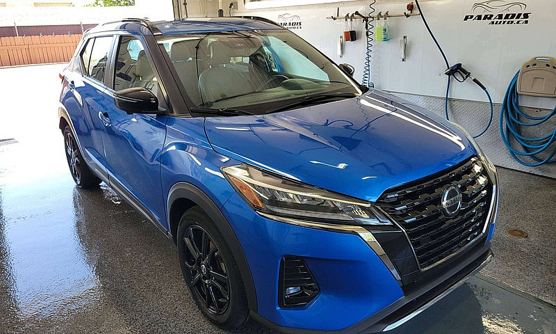 2021 Nissan Kicks Sr...