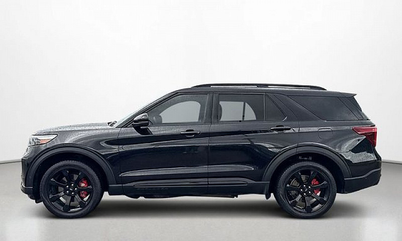 2022 Ford Explorer S...