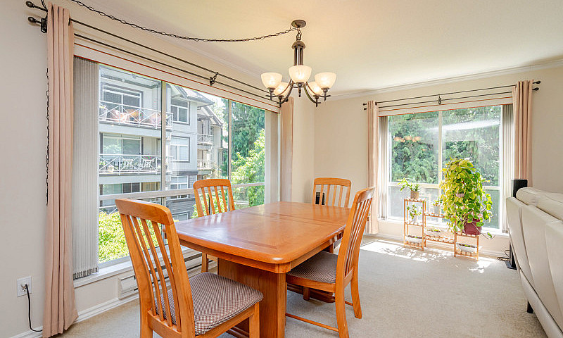 314-33280 E Bourquin...