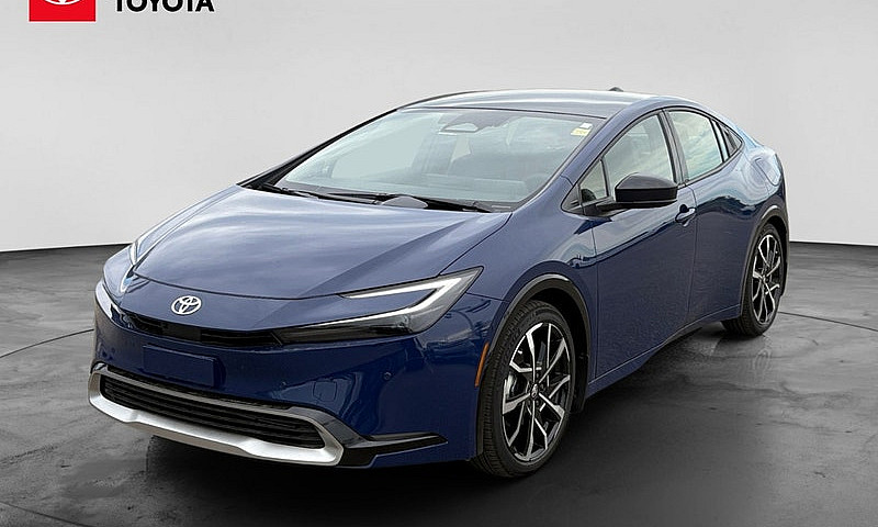 2027 Toyota Prius Pl...