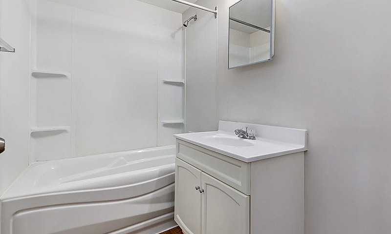 Modern Apartments Wi...