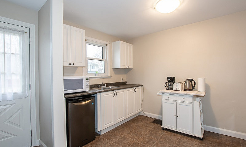 5721 Strathmore Cres...