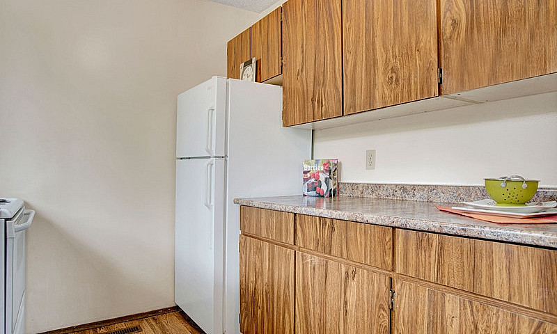 3 Bed X 1.5 Bath Apa...