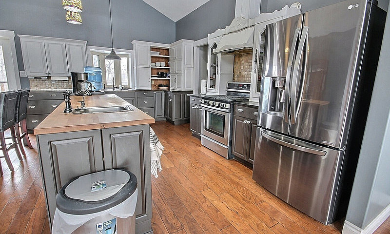 ☘️Charming Acreage W...