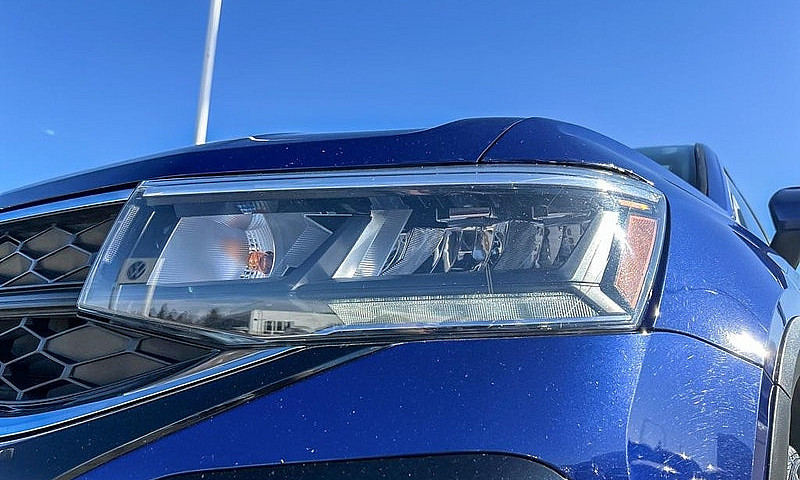 2024 Volkswagen Taos...
