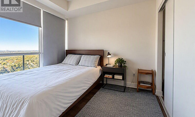 3404 - 30 Roehampton...