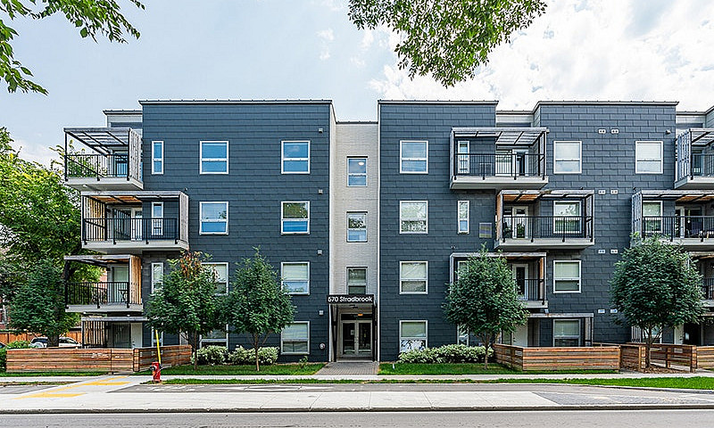 570 Stradbrook - 2 B...