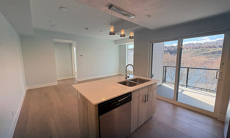 2 Bedroom Apartment...