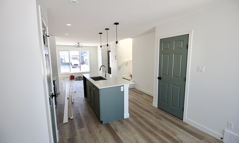 Crystallina 3 Bed 2....