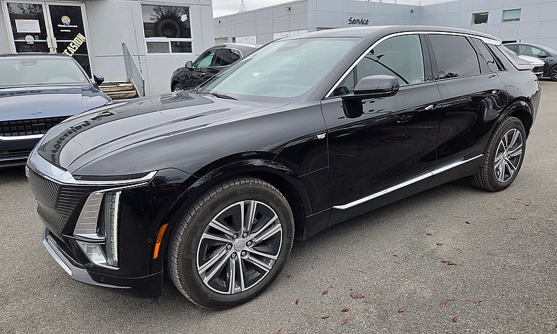 2024 Cadillac Lyriq ...